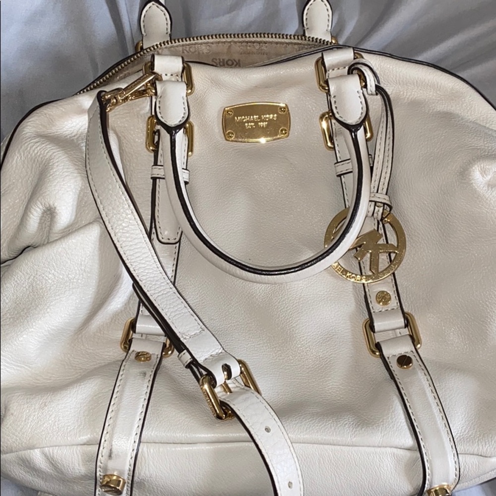Micheal Kors Purse